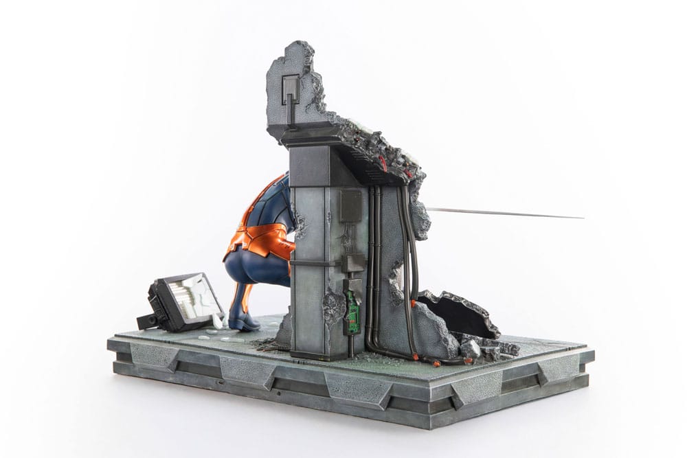 PRE ORDER – METAL GEAR SOLID - CYBORG NINJA (GRAY FOX)